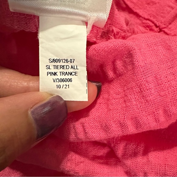 Old Navy Sleeveless Fit & Flare Tiered Smocked Seersucker All-Day Maxi Dress - Picture 14 of 14